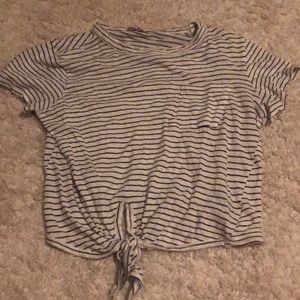 stripped tee shirt